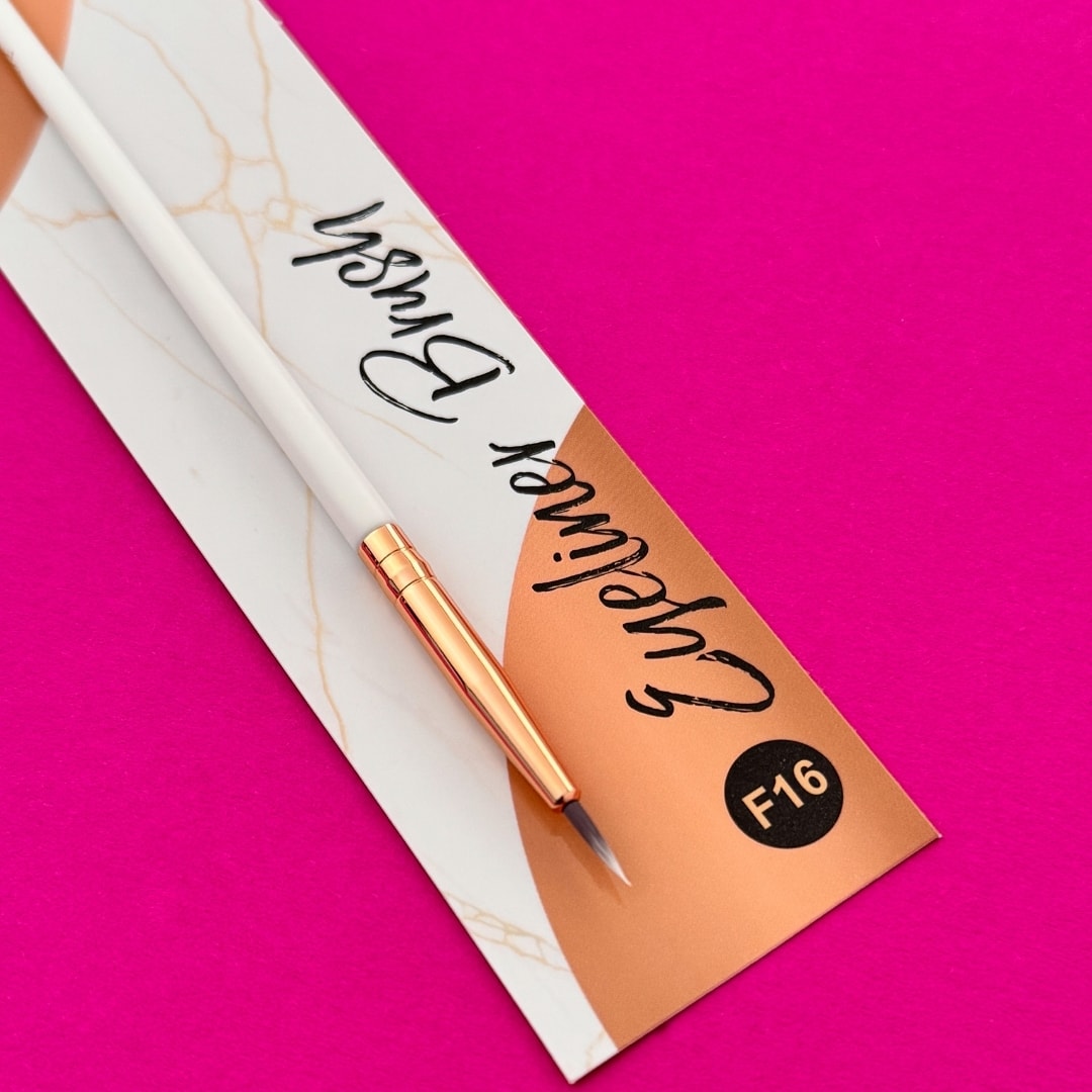 Пензлик для підводки Topface Eyeliner Brush F16 — фото 2