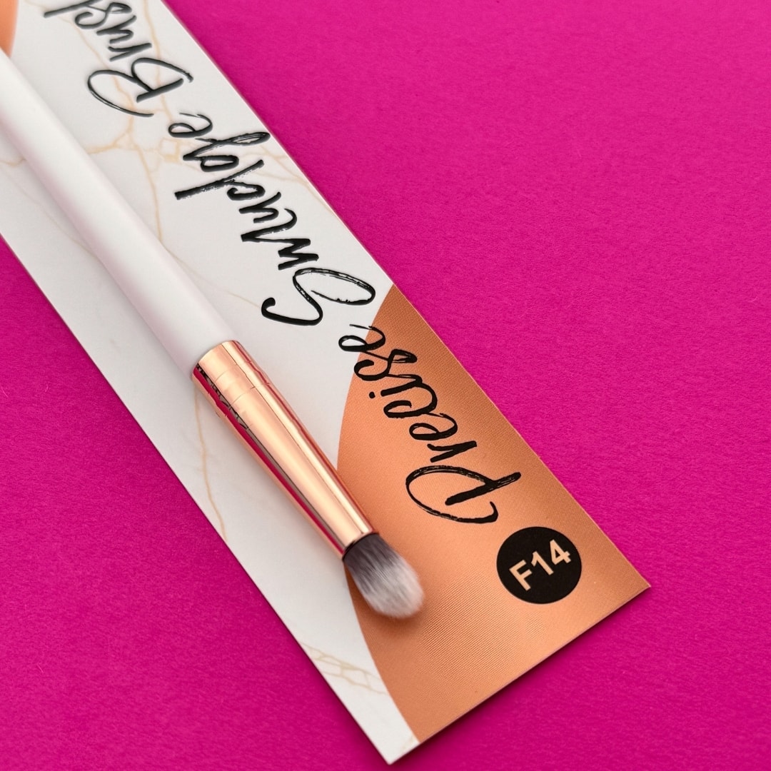 Пензлик для розтушовування тіней Topface Precise Smudge Brush F14 — фото 2